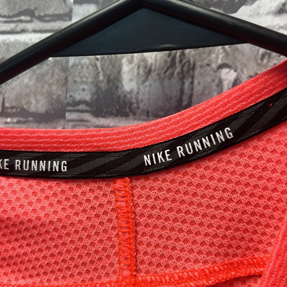 ‎Nike - Picture 6 of 12